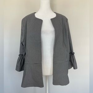 Halogen Women’s Small Oversized Black white plaid blazer open front office